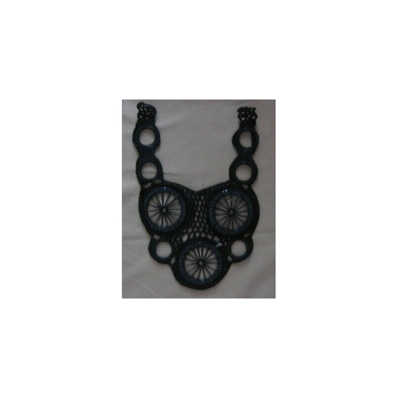 N. 1 Applicazioni decoro in cotone lavorato nero dimensioni cm 25x28