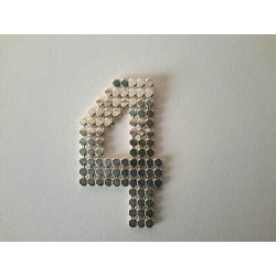 n 1 Applicazione decoro numero 4 in strass da cucire colore argento cm 2,5