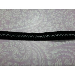 Metri 2 di Passamaneria in TESSUTO nero con cucitura bianco a zig zag al c