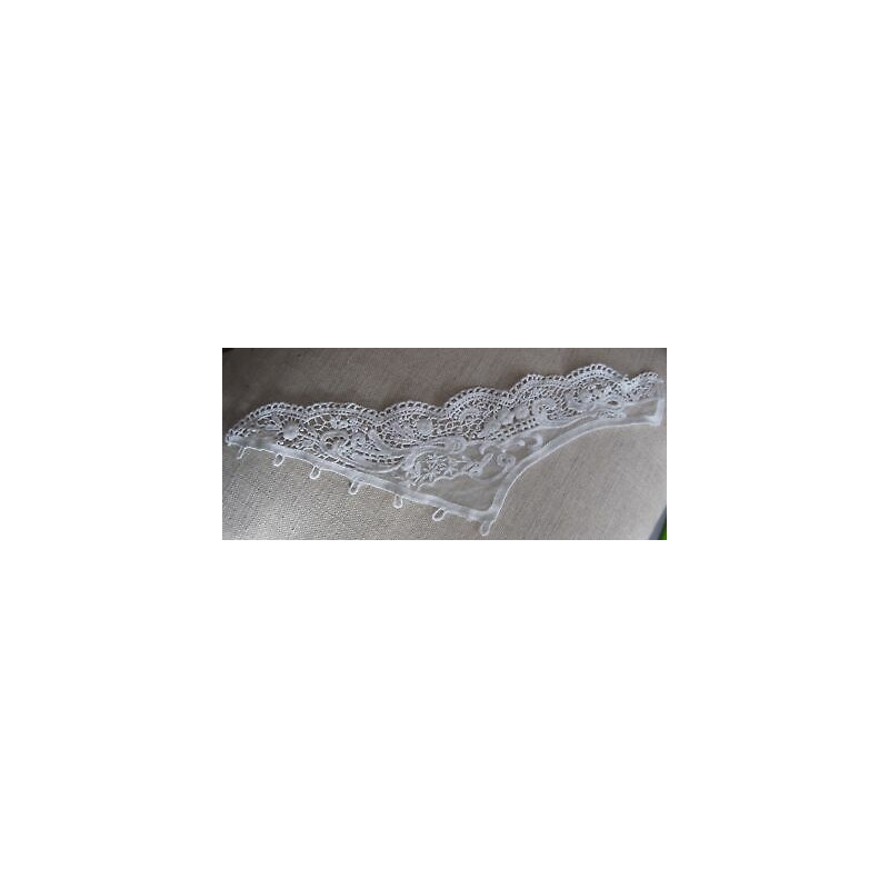 N. 1 applicazione in cotone lavorato bianco  cm 38 x cm 10