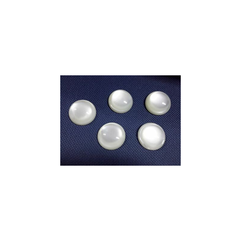 N. 5 Bottoni bellissimi rotondi grossi colore bianco perlato foro dietro c