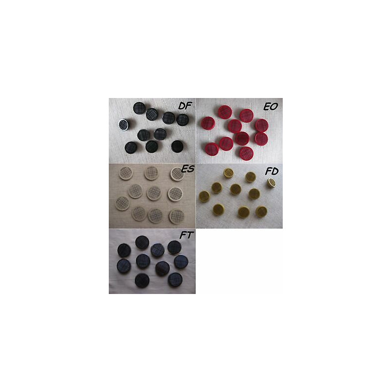 N. 10 Bottoni bellissimi rotondi in plastica con  foro dietro