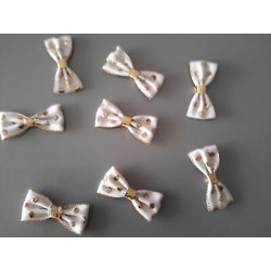 N. 8 Applicazioni forma di fiocco in tessuto bianco con pois oro cm 2x4,5