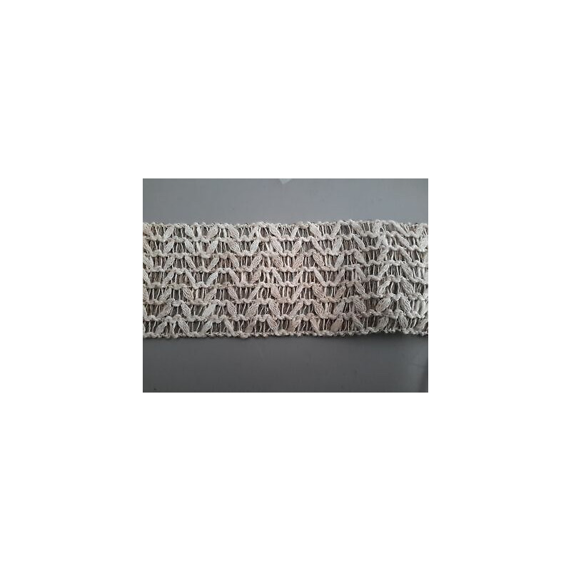 Metri 1 di Passamaneria beige lavorata alta cm. 5