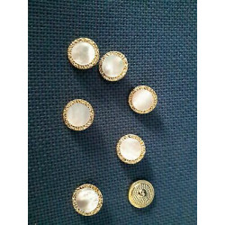 N. 7 Bottoni bellissimi rotondi in metallo colore oro decorati con pietra 