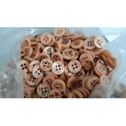 N. 60 Bottoni rotondi in plastica colore arancio chiaro 4 fori mm 12 circa