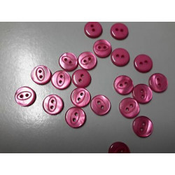 N.10 Bottoni rotondi in plastica colore fuxia 2 fori mm 11 circa