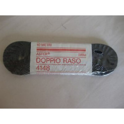2415) n. 1 rotolo da mt. 10...