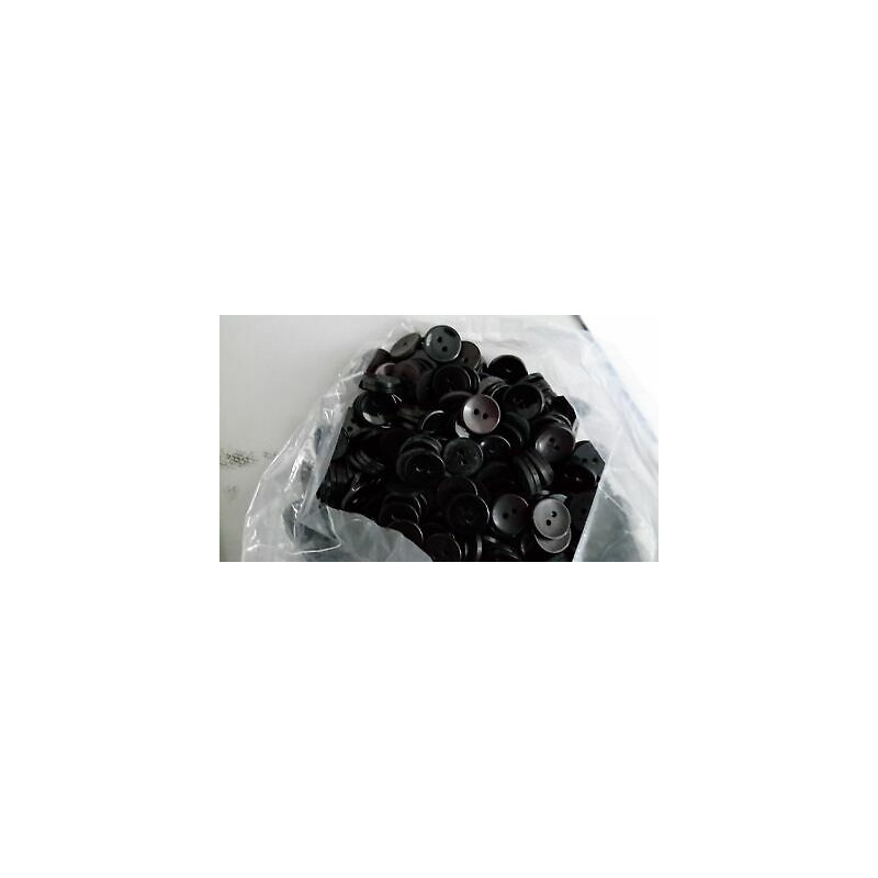 N. 60 Bottoni rotondi in plastica colore viola e nero sfumato 2 fori mm 14