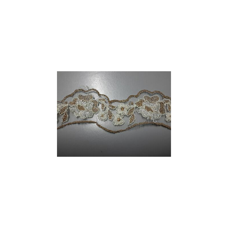 Metri 1,5 circa Passamaneria pizzo merletto avorio e marroncino alta cm 3,