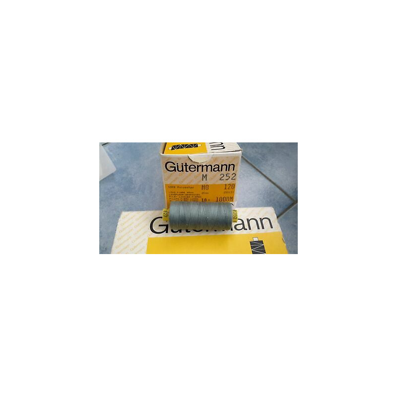 Spoletta filato Gutermann Tilolo No 120 M252 colore azzurro 827 in Super O