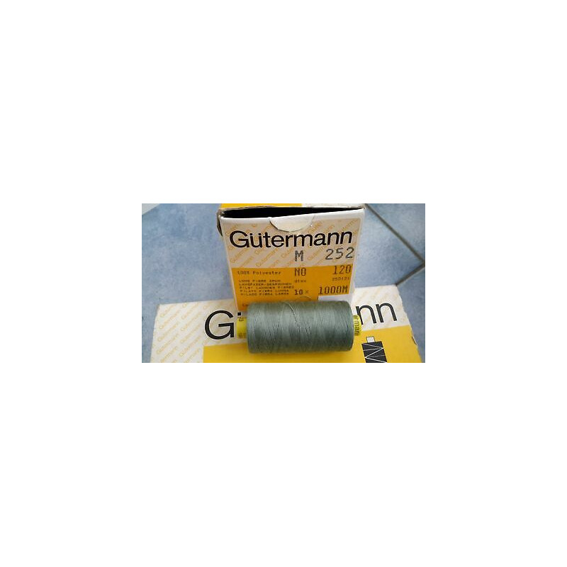 Spoletta filato Gutermann Tilolo No 120 M252 colore verde salvia 821 in Su