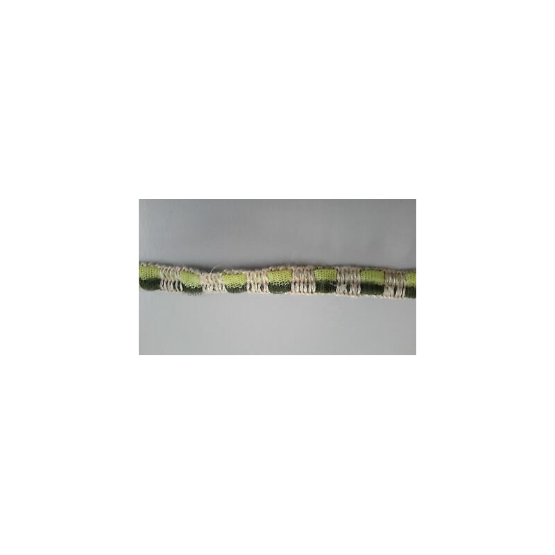 Metri 6 circa Passamaneria in pizzo beige e verde alta cm 1,3