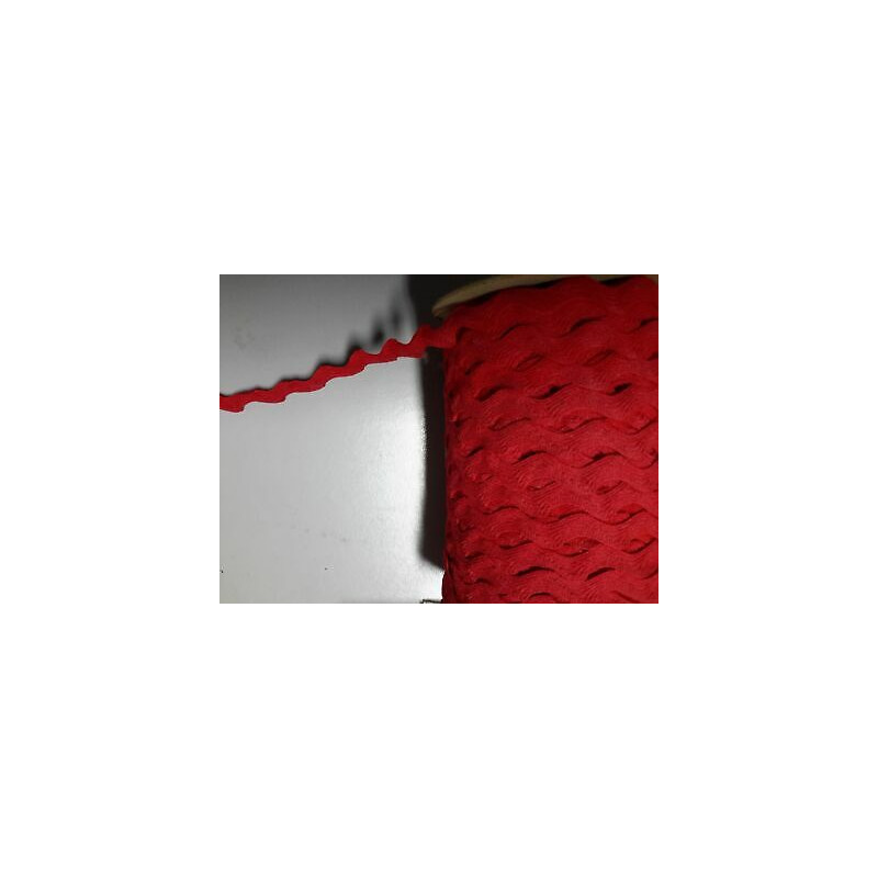 Mt 100 Passamaneria a serpentina colore rosso alta mm 5