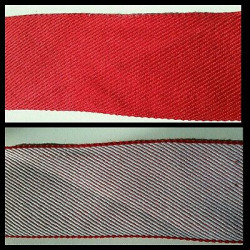 Metri 5 fettuccia passamaneria tessuto twil cotone colore rosso sul fronte