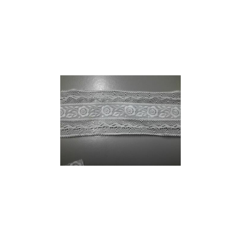 Metri 1 di Passamaneria in pizzo merletto colore bianco alta cm 5,5