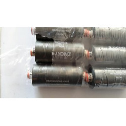 n. 1 Spoletta Filato seta UNIVERSAL ZWICKY N.30/3 mt 300 cad colore verdo
