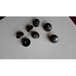 n 4 bottoni rotondi colore oro anticato scuro con decoro cm 1,8 foro diet
