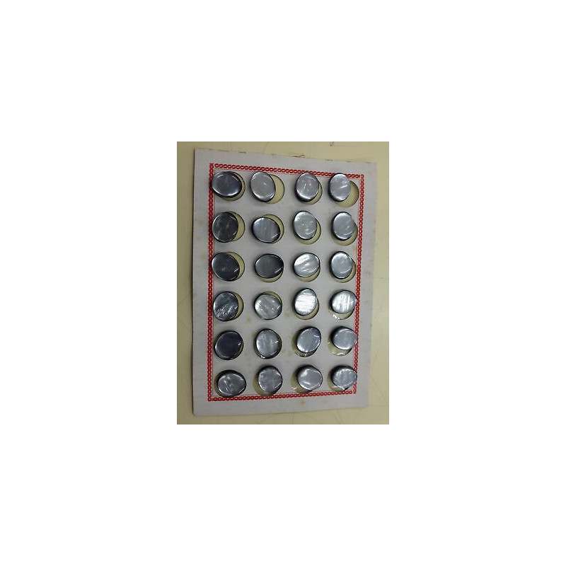 n 24  Bottoni ovali plastica colore argento cm 1,3x1,1 foro dietro 