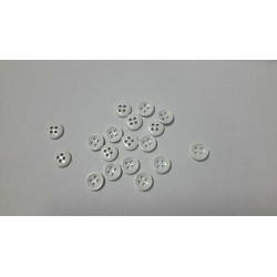 n 9 bottoni rotondi in plastica colore bianco cm 1,5 a 4 fori
