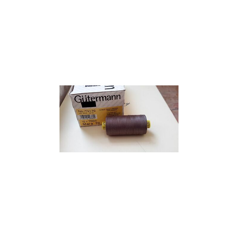 Spoletta filato Gutermann Tilolo No 70 MARA colore marrone 467