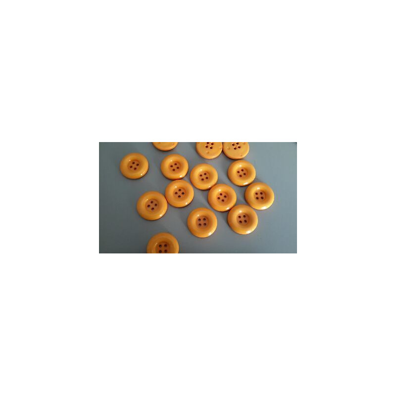 N. 10 Bottoni rotondi in plastica colore arancio 4 fori mm 27 circa