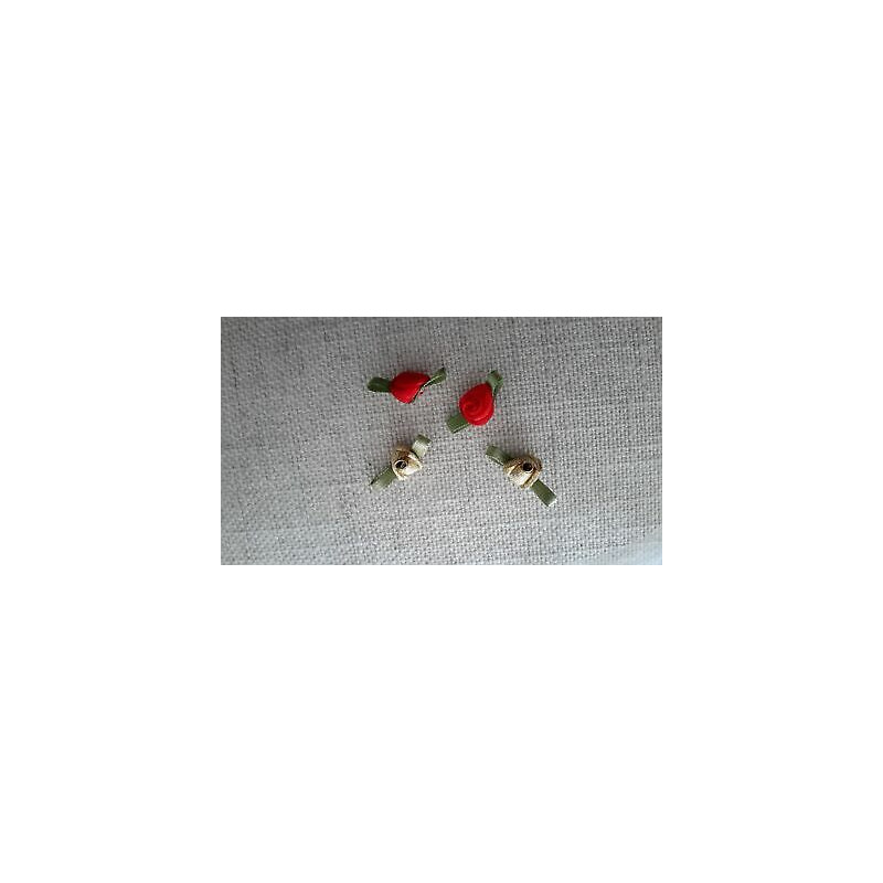 N. 16 Applicazioni decori in tessuto a fiore rosso e oro dimensioni cm 2x1