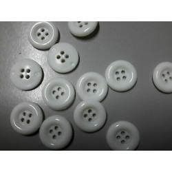 N. 10 Bottoni rotondi in plastica colore bianco 4 fori mm 22 circa