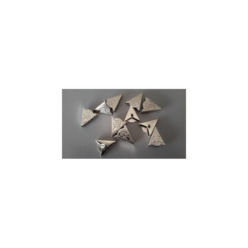 N. 5 Applicazioni, decori a triangolo ad aggancio cm 2 in metallo leggero 